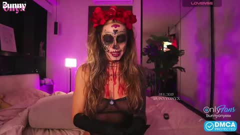 Snapshot of bunnyonyx chatting on October 31, 2025, 11:28 pm Stephanie Next stream TUESDAY 6pm PDT online show from October 31, 2025, 11:28 pm