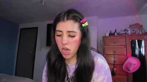 Jess online show from October 30, 2025, 7:14 pm