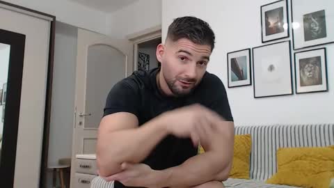 Snapshot of bunzdanny chatting on February 20, 2025, 4:25 pm BunzDanny online show from February 20, 2025, 4:25 pm