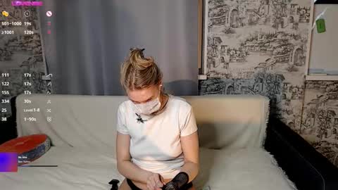 burning_g1rl online show from March 2, 2026, 6:59 pm