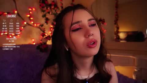 Jessica online show from November 1, 2025, 3:52 am