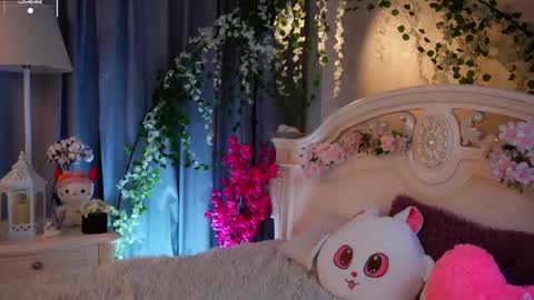 Jessica online show from November 22, 2025, 3:33 pm