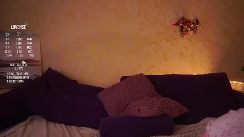 Snapshot of burnletitallburn chatting on July 16, 2026, 2:50 am Jessica online show from July 16, 2026, 2:50 am