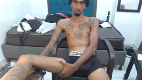Snapshot of burrodelacosta chatting on April 30, 2026, 1:45 am burrodelacosta online show from April 30, 2026, 1:45 am
