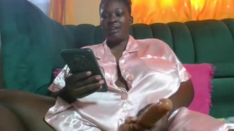 burstysasha online show from April 15, 2026, 10:33 am