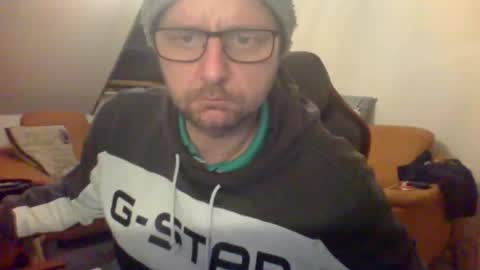 Snapshot of buschchristian30 chatting on December 13, 2025, 8:47 pm Lustmoilch83 online show from December 13, 2025, 8:47 pm