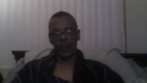 Snapshot of busturgutzgd11 chatting on December 3, 2024, 2:58 am Busturgutzgd1 online show from December 3, 2024, 2:58 am