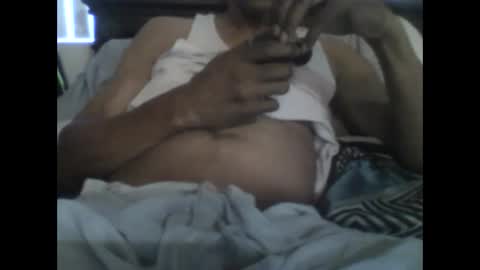 Snapshot of busturgutzgd11 chatting on December 7, 2024, 6:15 pm Busturgutzgd1 online show from December 7, 2024, 6:15 pm