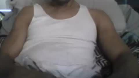 Snapshot of busturgutzgd11 chatting on December 31, 2024, 5:29 pm Busturgutzgd1 online show from December 31, 2024, 5:29 pm