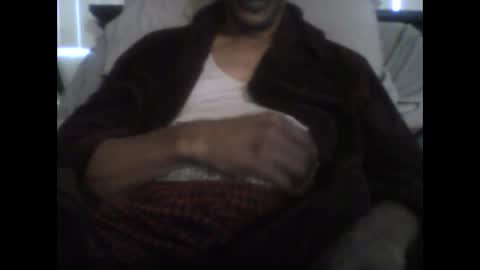 Snapshot of busturgutzgd11 chatting on February 8, 2025, 6:55 pm Busturgutzgd1 online show from February 8, 2025, 6:55 pm