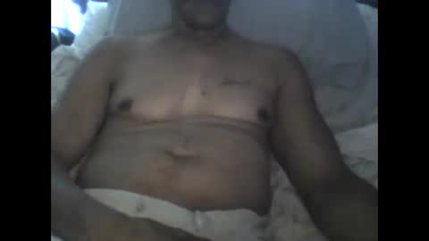 Snapshot of busturgutzgd11 chatting on September 29, 2025, 6:02 pm Busturgutzgd1 online show from September 29, 2025, 6:02 pm