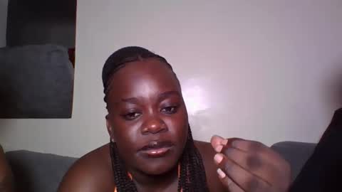 busty_mellons online show from October 4, 2025, 8:40 pm