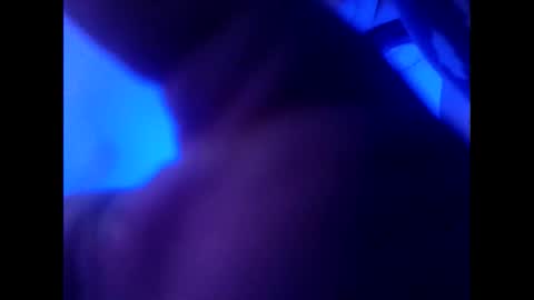 Snapshot of busybee83 chatting on December 18, 2025, 8:53 am busybee83 online show from December 18, 2025, 8:53 am