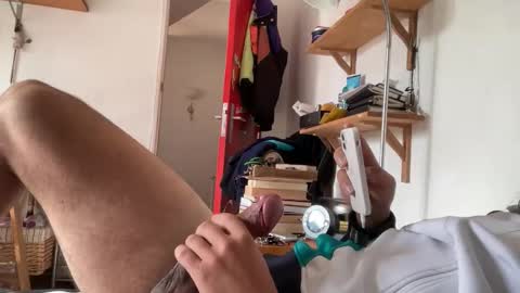 butolina online show from February 26, 2026, 3:33 pm