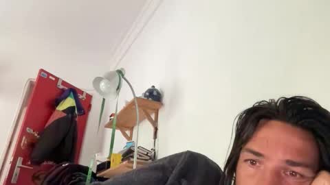 Snapshot of butolina chatting on May 19, 2026, 12:33 pm butolina online show from May 19, 2026, 12:33 pm