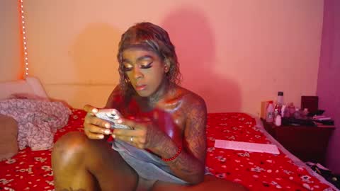 butterfly_rouse online show from October 26, 2025, 1:00 am