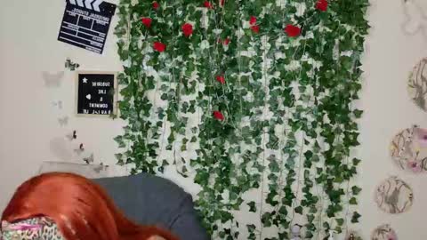 butterfly booty online show from November 28, 2025, 2:58 am