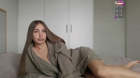 Lauren online show from March 31, 2026, 12:38 pm