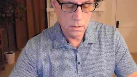 Miles online show from December 9, 2024, 11:15 am