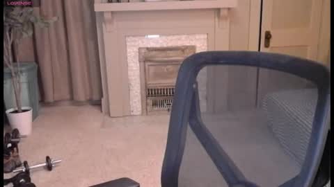 Miles online show from October 24, 2025, 7:38 am