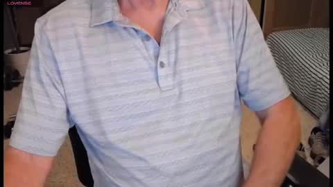 Miles online show from November 19, 2025, 11:21 am