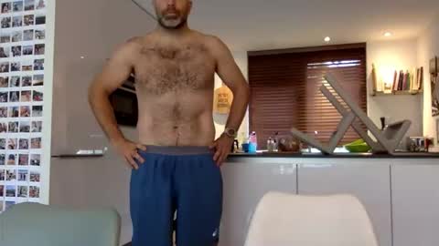 Snapshot of buurman1982isback chatting on October 6, 2025, 10:12 am buurman1982isback online show from October 6, 2025, 10:12 am