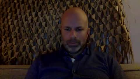 Snapshot of buurman1982isback chatting on October 25, 2025, 10:15 pm buurman1982isback online show from October 25, 2025, 10:15 pm