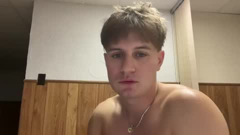 Snapshot of buzz5127 chatting on October 14, 2025, 3:51 am buzz5127 online show from October 14, 2025, 3:51 am