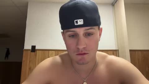 Snapshot of buzz5127 chatting on October 28, 2025, 5:22 am buzz5127 online show from October 28, 2025, 5:22 am