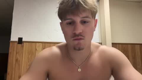 Snapshot of buzz5127 chatting on February 15, 2026, 5:15 am buzz5127 online show from February 15, 2026, 5:15 am