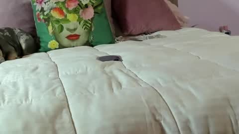 bvby_mia online show from April 21, 2026, 2:48 am