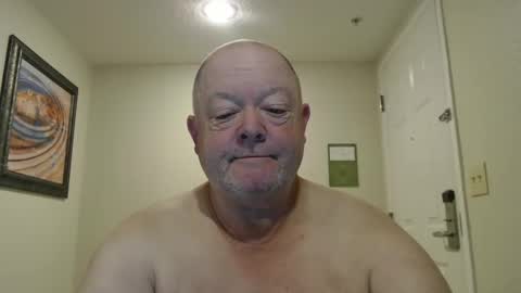 bwgrady100477357258 online show from October 22, 2025, 11:32 am