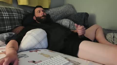 c2cmee online show from September 11, 2025, 5:29 am