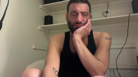 Snapshot of c2cmee chatting on June 19, 2026, 5:12 am c2cmee online show from June 19, 2026, 5:12 am