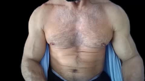 Ivan Iv4n0v online show from May 7, 2026, 6:13 pm