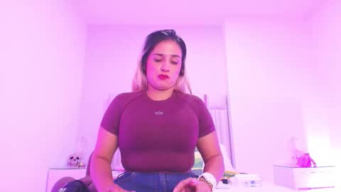 Carolina online show from October 31, 2025, 3:29 am