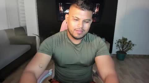 Snapshot of caballero_____ chatting on July 27, 2026, 5:25 am INSTAGRAM CABALLERO 1998 online show from July 27, 2026, 5:25 am
