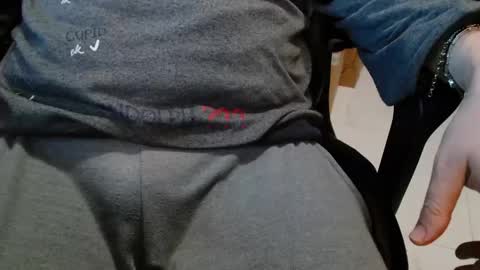 Snapshot of cafetabac chatting on January 10, 2025, 7:32 pm cafetabac online show from January 10, 2025, 7:32 pm