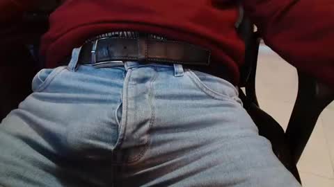 Snapshot of cafetabac chatting on January 13, 2025, 8:26 am cafetabac online show from January 13, 2025, 8:26 am