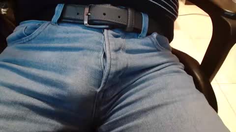 Snapshot of cafetabac chatting on January 19, 2025, 2:38 pm cafetabac online show from January 19, 2025, 2:38 pm