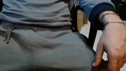 Snapshot of cafetabac chatting on January 23, 2025, 9:18 pm cafetabac online show from January 23, 2025, 9:18 pm