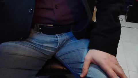 Snapshot of cafetabac chatting on January 28, 2025, 6:28 pm cafetabac online show from January 28, 2025, 6:28 pm