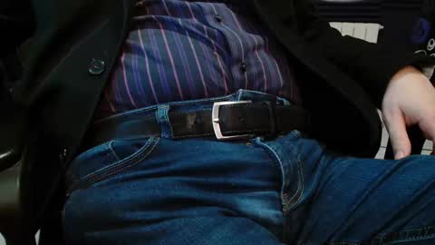 Snapshot of cafetabac chatting on January 31, 2025, 8:54 pm cafetabac online show from January 31, 2025, 8:54 pm