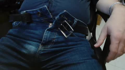 Snapshot of cafetabac chatting on February 27, 2025, 8:06 am cafetabac online show from February 27, 2025, 8:06 am