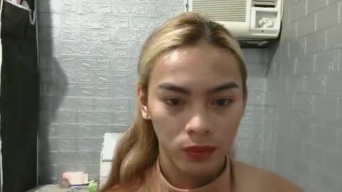 caitessa_bellemoir online show from March 16, 2026, 1:04 pm