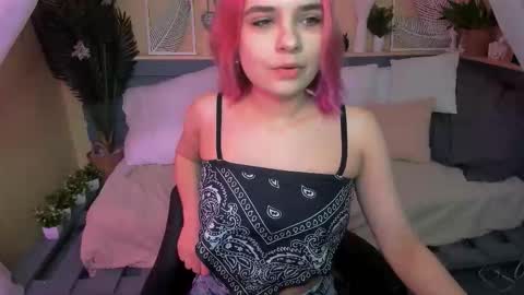 Gina online show from February 12, 2026, 10:43 am