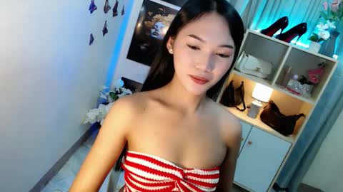 Snapshot of caitlin_x chatting on January 11, 2026, 7:19 pm caitlin online show from January 11, 2026, 7:19 pm