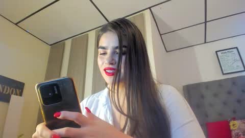 caitlingomez0 online show from January 14, 2026, 1:06 pm