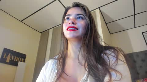 Snapshot of caitlingomez0 chatting on January 19, 2026, 10:30 am caitlingomez0 online show from January 19, 2026, 10:30 am