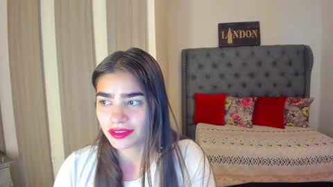 Snapshot of caitlingomez0 chatting on February 19, 2026, 12:12 pm caitlingomez0 online show from February 19, 2026, 12:12 pm
